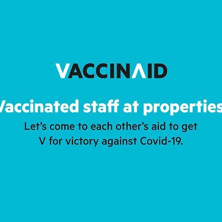 Vaccinated Staff - Oyo 476 Hedda Hotel Cebu Luaran gambar